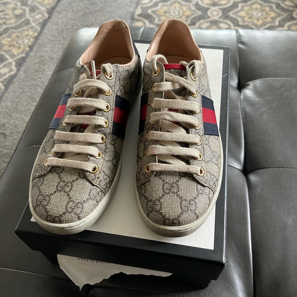 Authentic Gucci tennis shoes